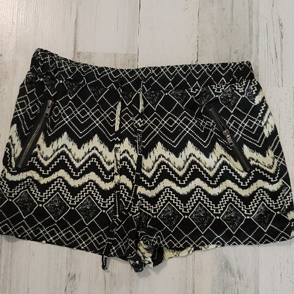 Women shorts